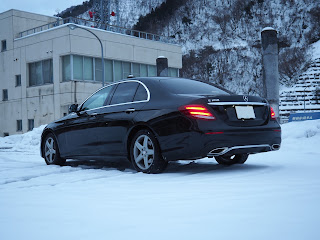 Eクラス(W213) on 雪道